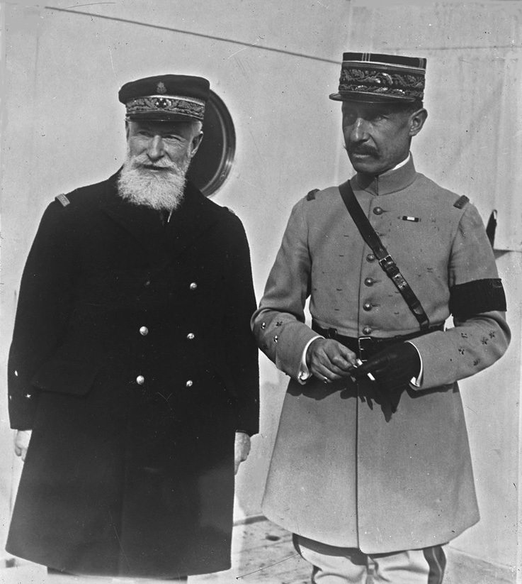 Amiral de Bon - Général Buat - 11-1921 - .jpg