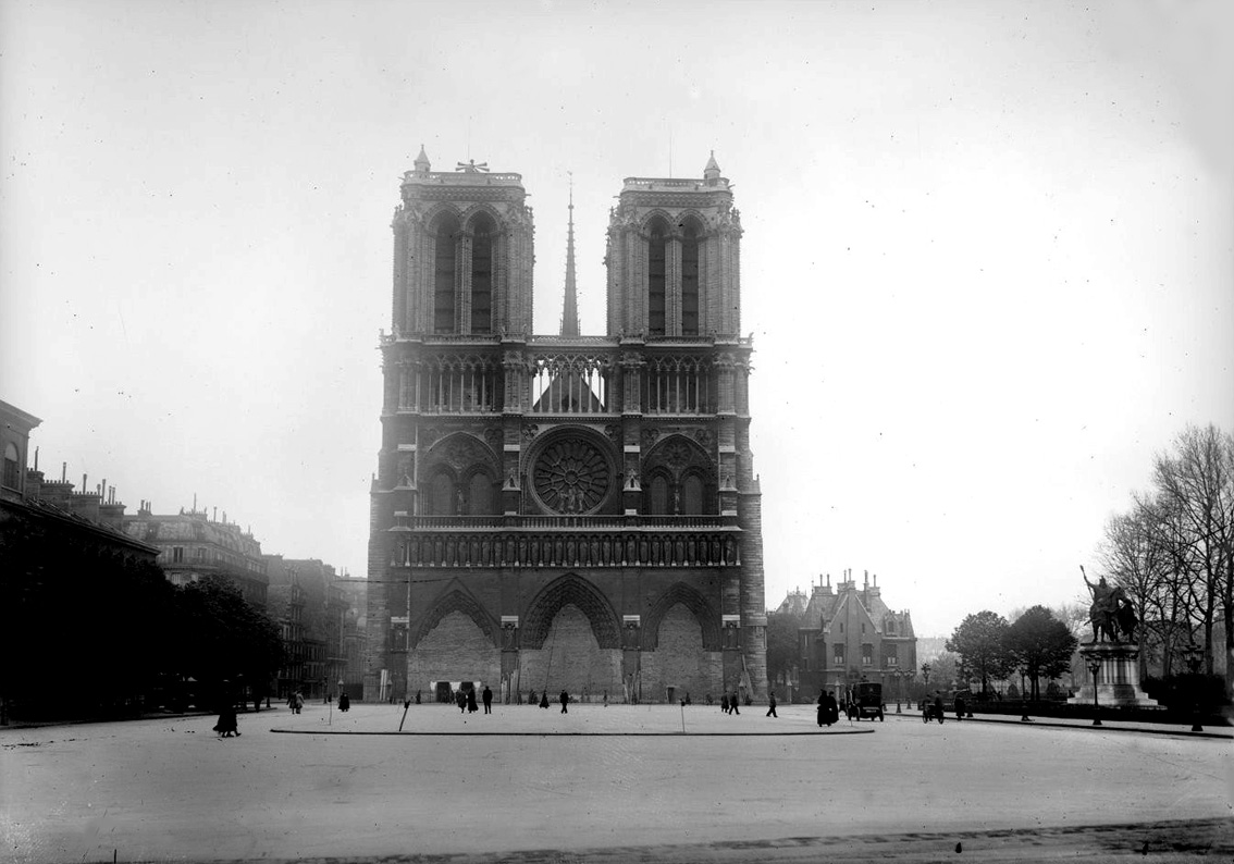 Notre-Dame de Paris - 1918 - I - .jpeg