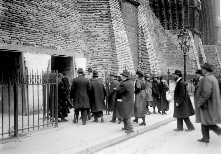 Notre-Dame de Paris - Mission américaine - 4-V-1918 - II ² - .jpg