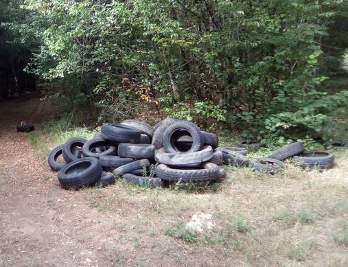 monument de l'irritation.jpg