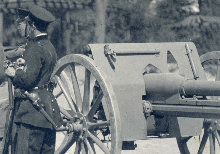 1-75 TR Mexico Cadetes 1913.jpg