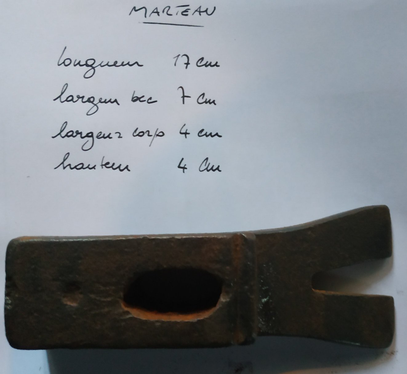 Marteau dessus.jpg