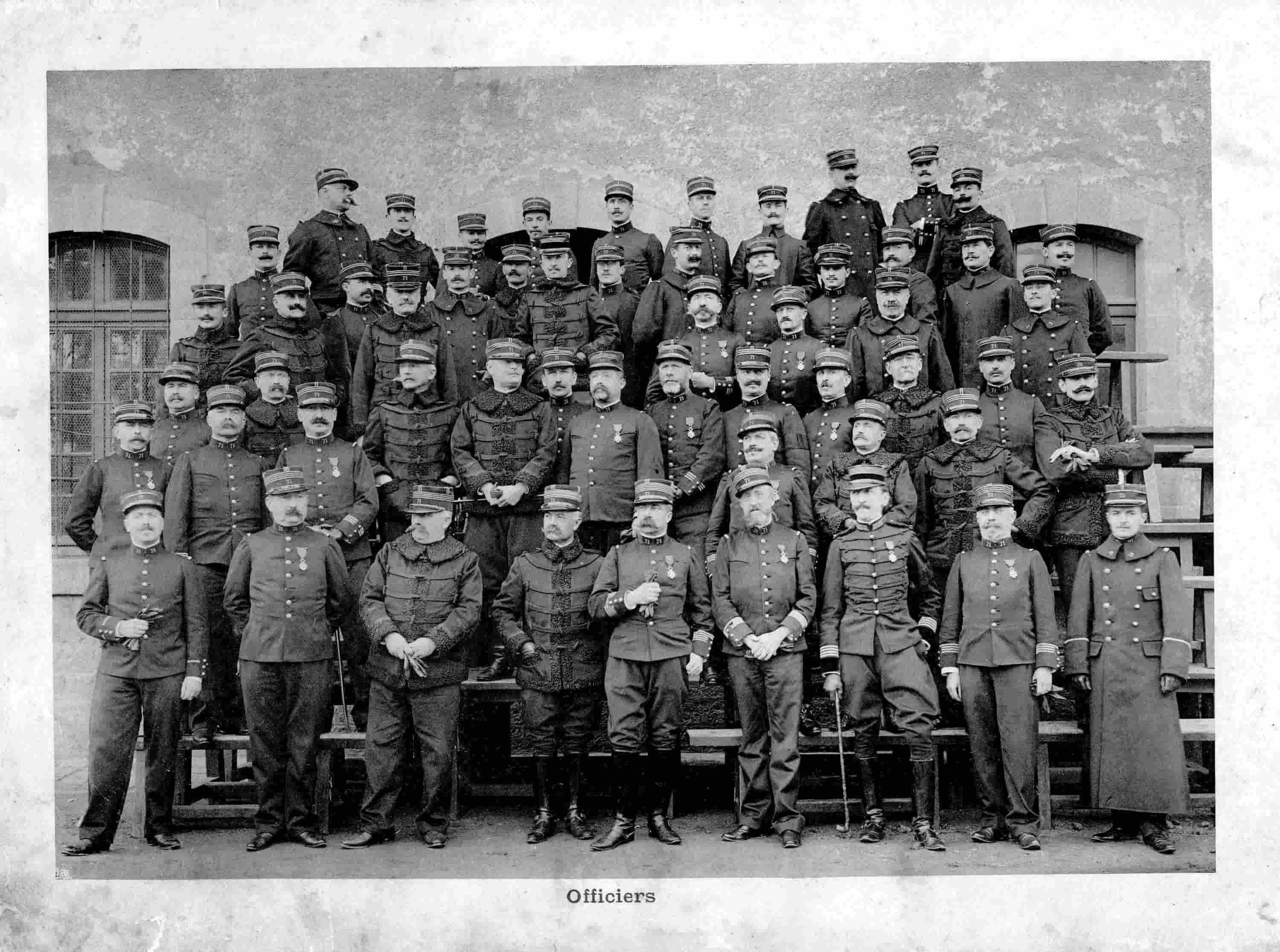 1905 Officiers 71e RI.jpg