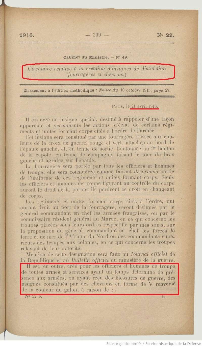 1916 Chevrons et Fourragère 1.jpg
