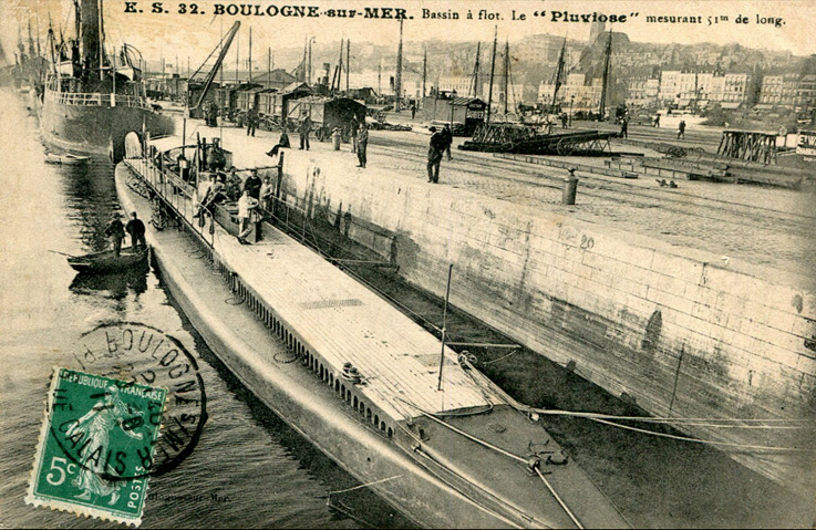 PLUVIÔSE – Sous-marin – II – .jpg