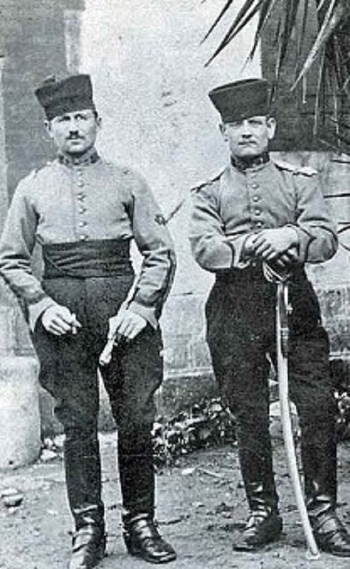 5th-Chasseurs,-Officers-in-1911.jpg