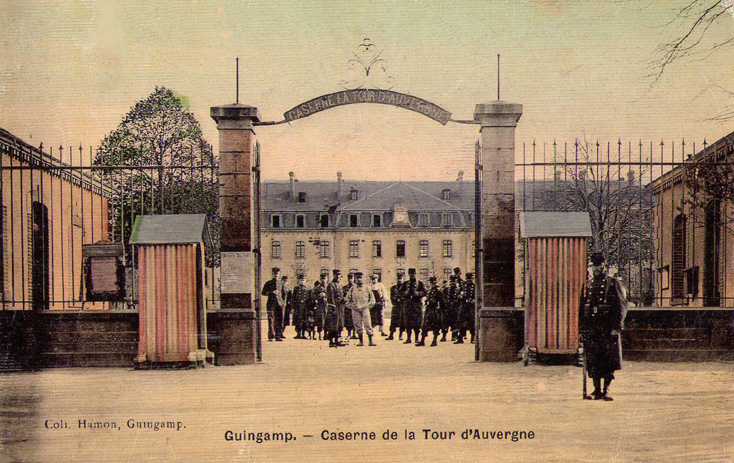 GUINGAMP – Caserne de la Tour d’Auvergne – III – .jpg