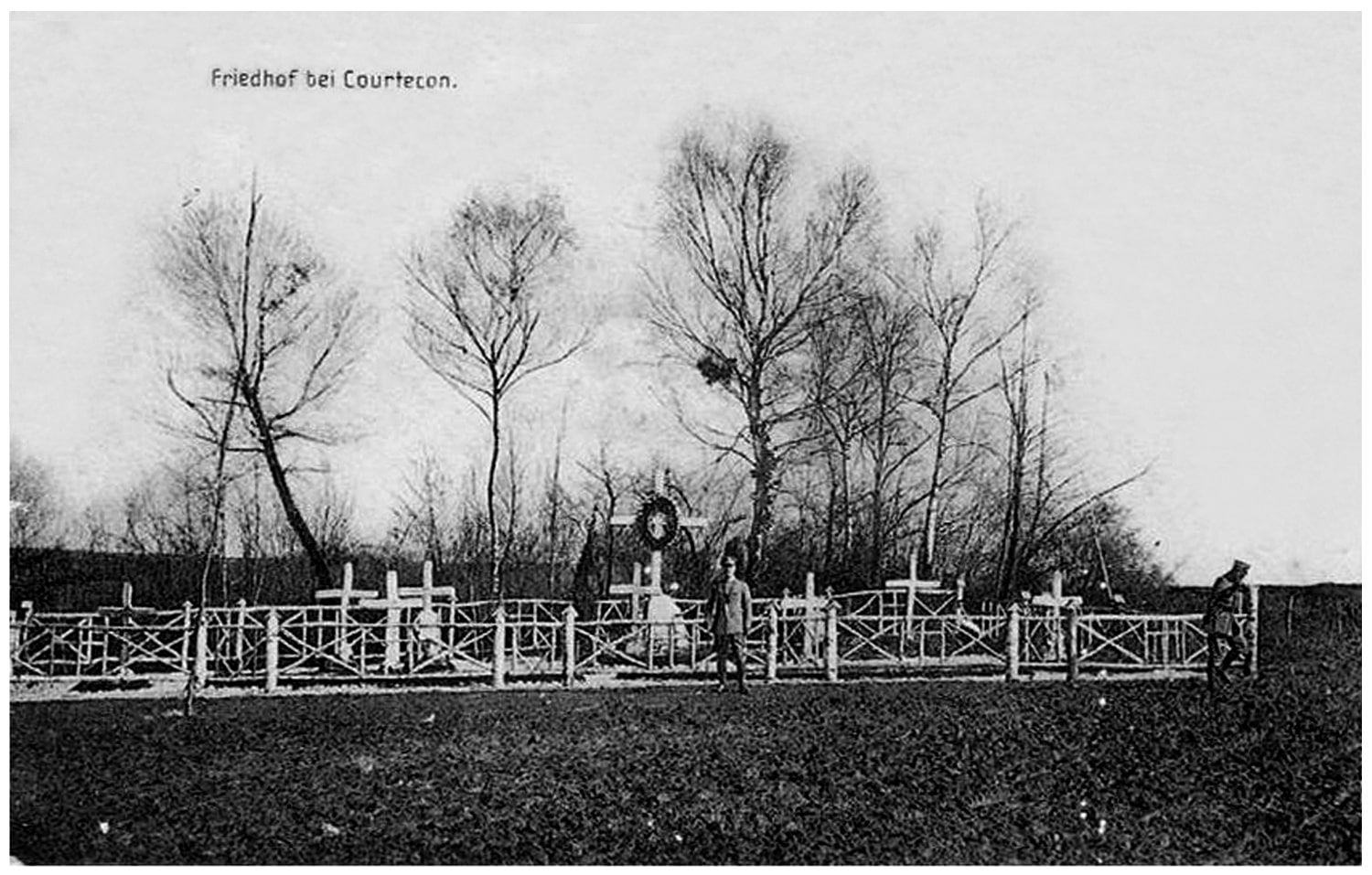 25 - Aisne - Village de Courtecon - Tombes allemandes-min.jpg