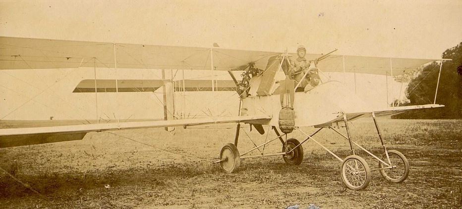 avion voisin 3 bombe oxygene claude 001.JPG