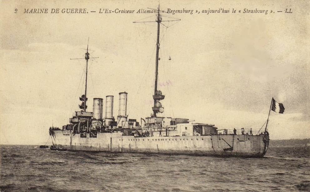 STRASBOURG, ex-S.M.S. REGENSBURG – Croiseur – .jpg