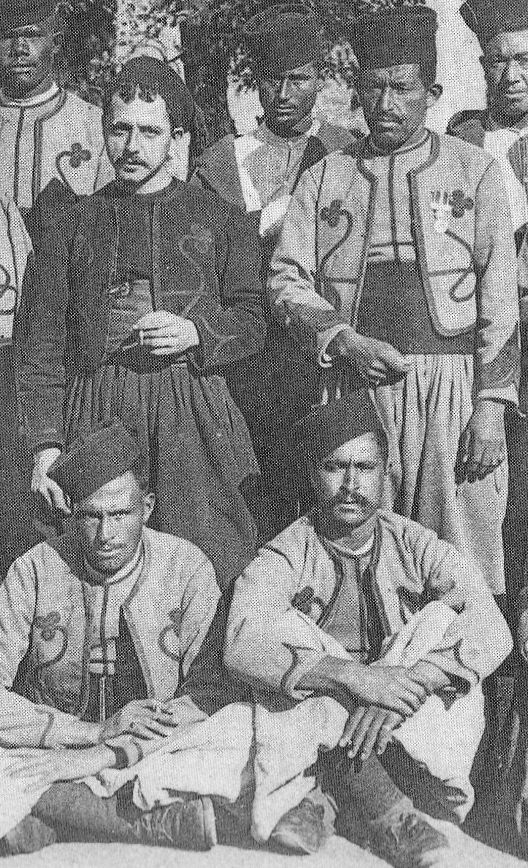 1914-1915 Zouave et Tirailleurs.jpg