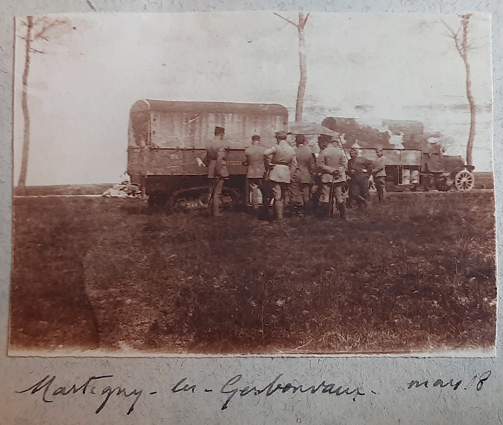 1918_03_00_Martigny_vehicules.jpg