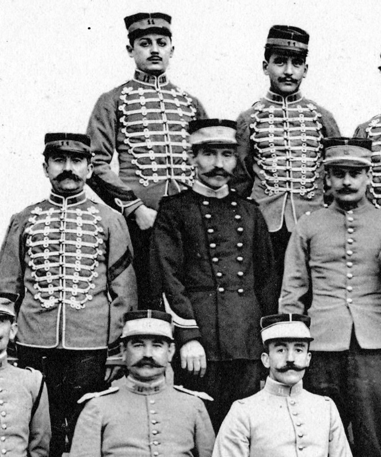 1905 Maître sellier 11e Hussards.jpg
