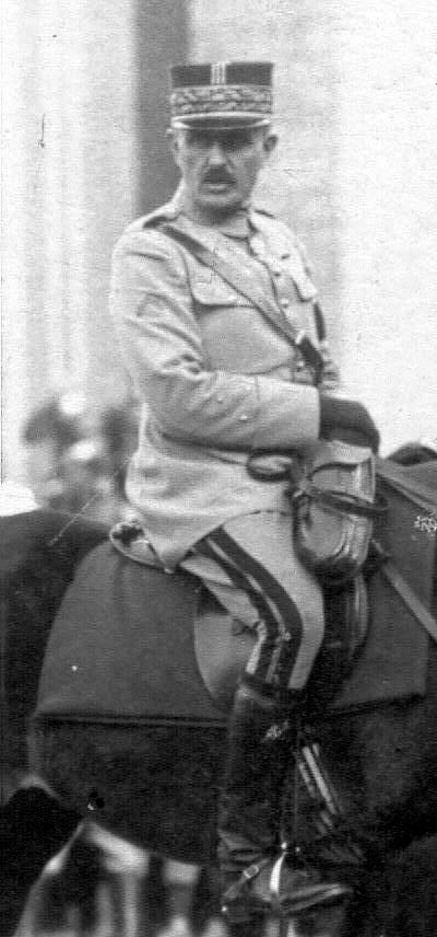 1920-1921 Général de division Commandant supérieur.jpg