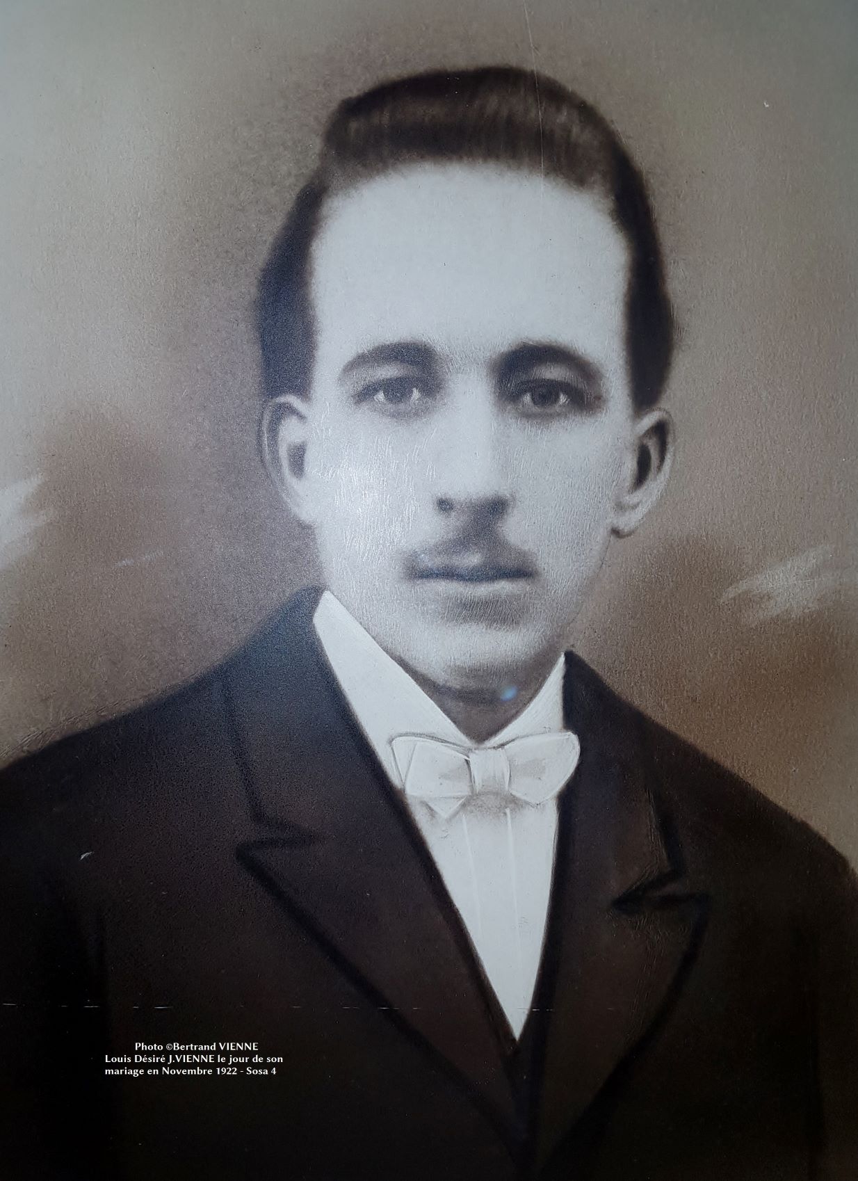 Louis VIENNE Novembre1922 Mariage 23 ans (bis).jpg