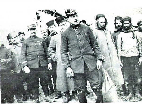 Un lieutenant du 5e RCA à COUDUN (Oise) en 1916.