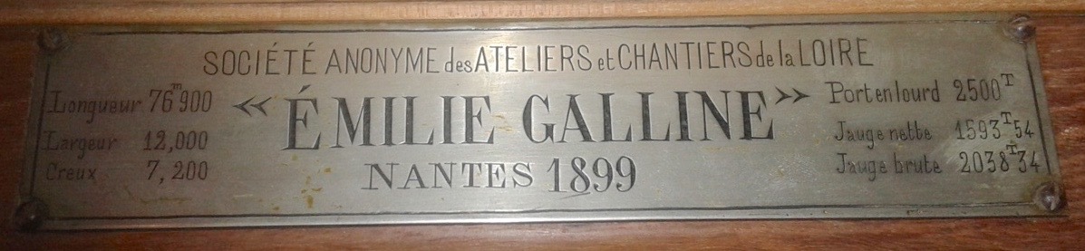 plaque gravée copie.jpg