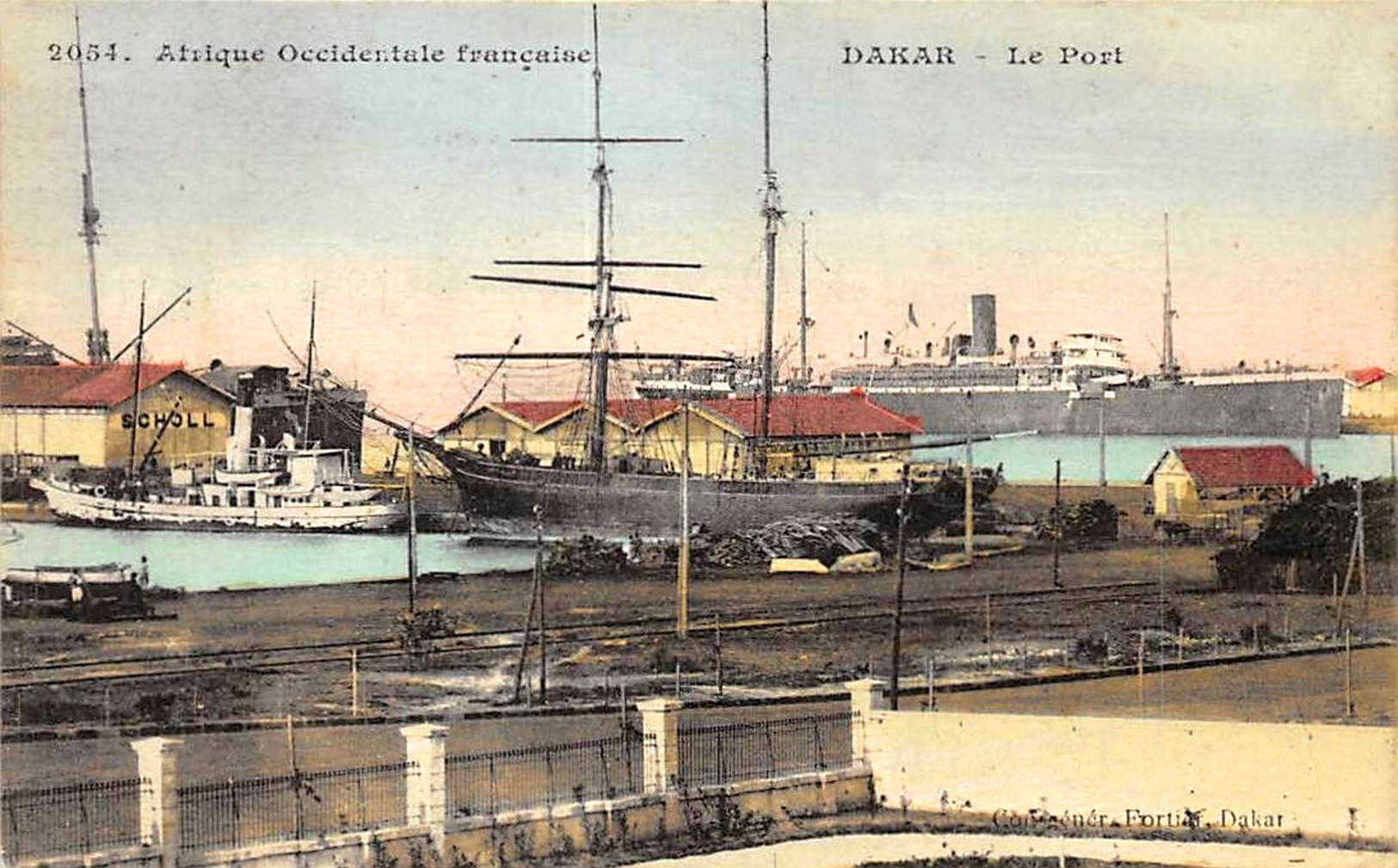 Navire non identifié – Dakar – II – .jpg