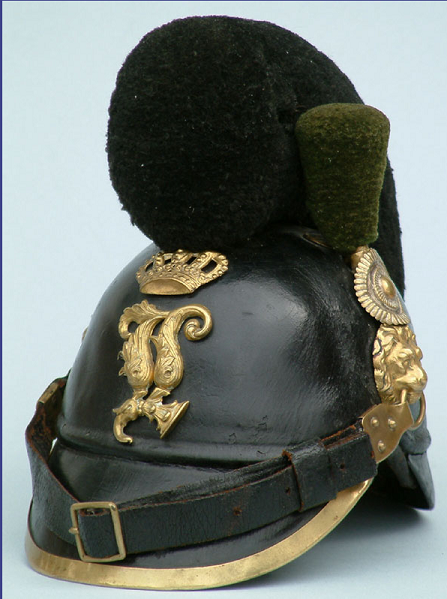 Raupenhelm