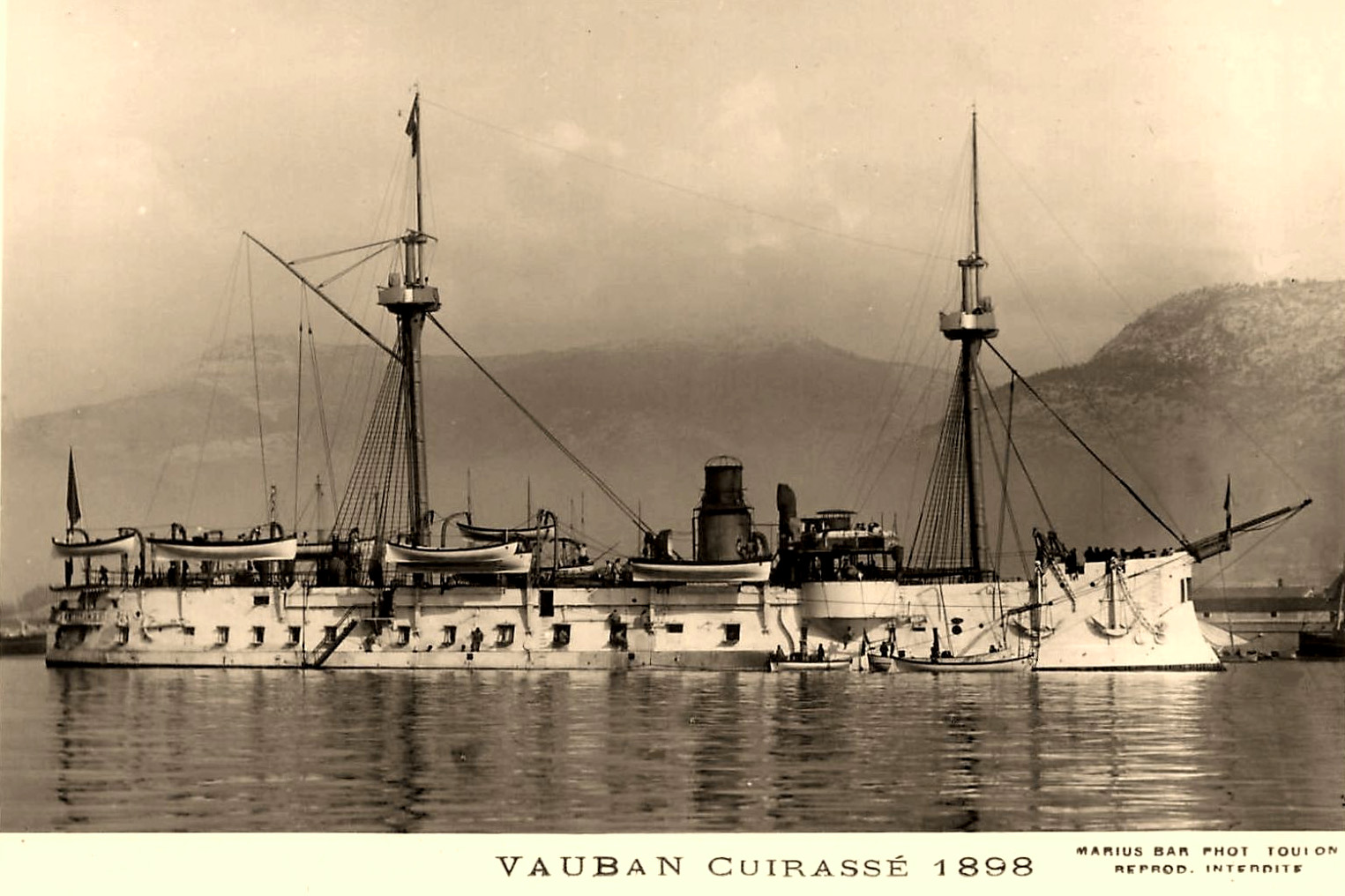 VAUBAN - Cuirassé - I -  .jpg