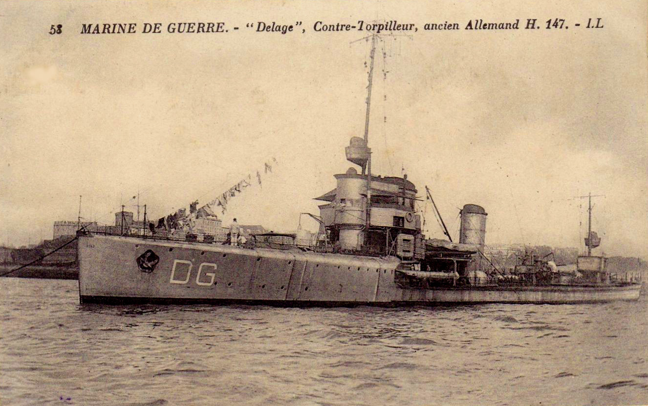 DELAGE - Torpilleur, ex- H.147 allemand - I - .jpg
