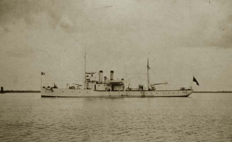C111 1946 devenu civil HAI JING chinois.jpg