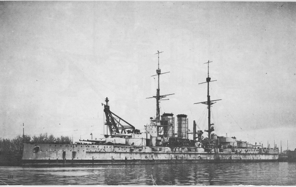 PRINZ EUGEN 1920 à toulon.jpg