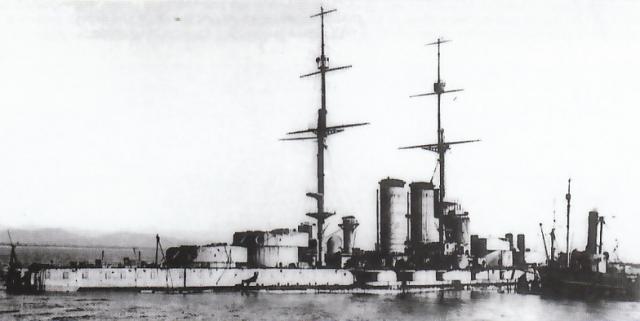 PRINZ EUGEN 1922 cible à toulon.jpg