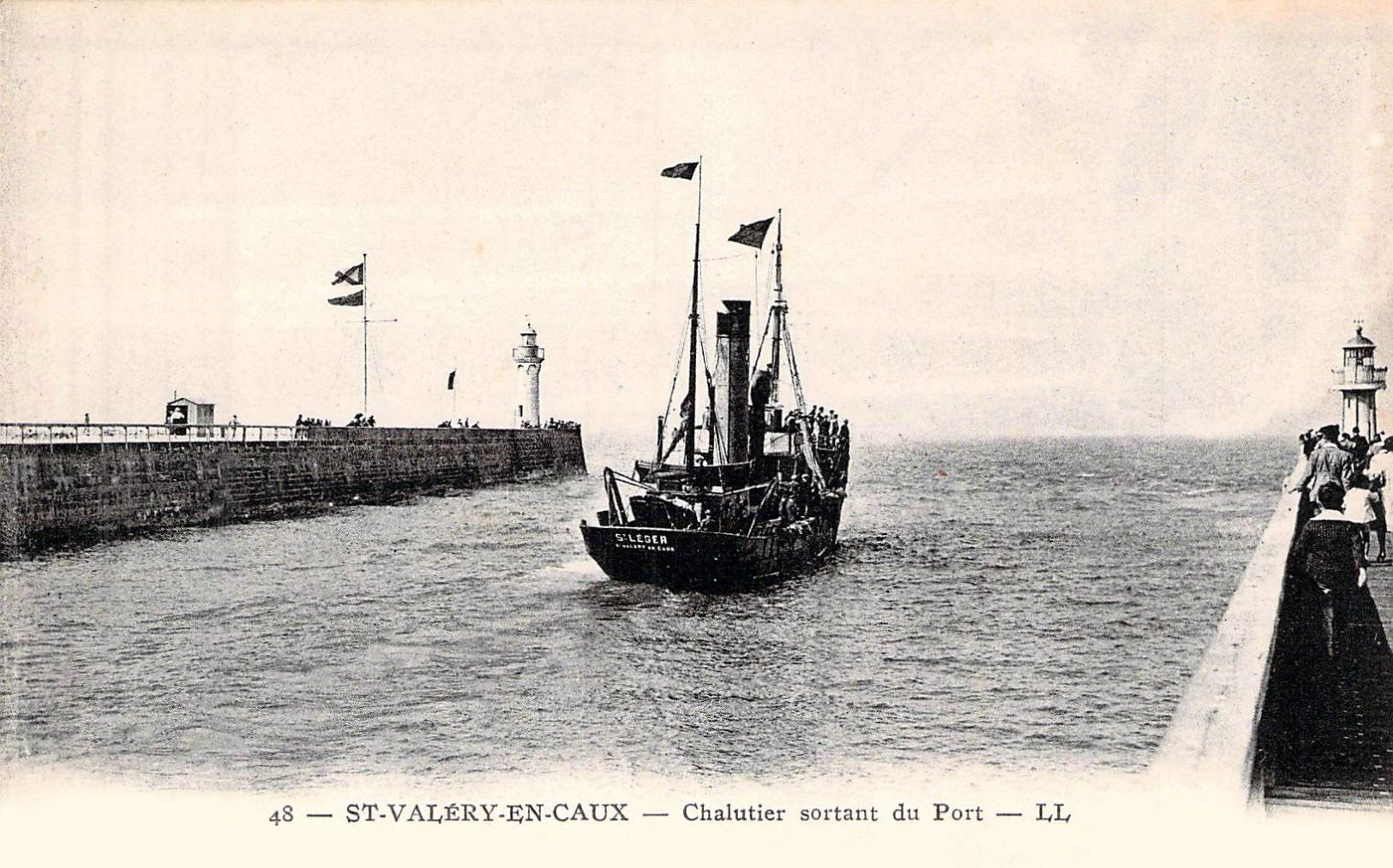 SAINT-LÉGER, ex-LOTUS – Chalutier – II – .jpg