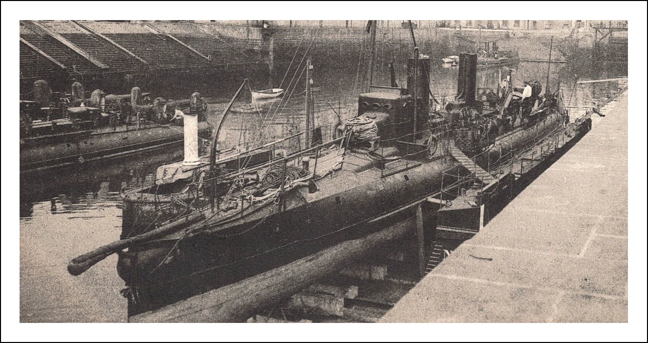 Torpilleur en cale sèche