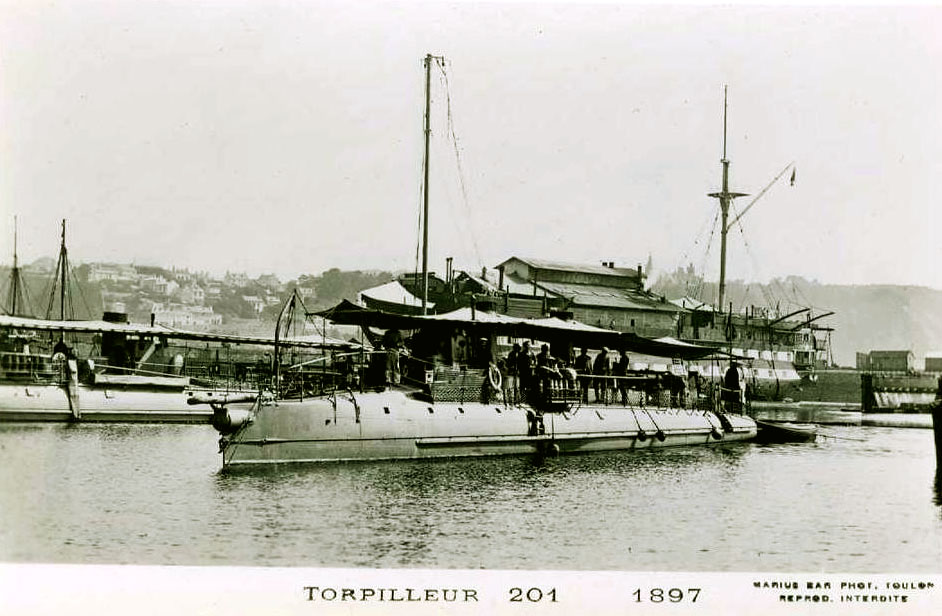 TORPILLEUR 201, futur MANOMÈTRE - .jpg