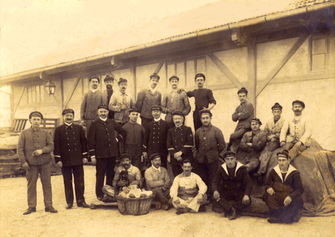 TOPAZE – Sous-marin – Équipage – Bizerte – 1916 – 1 ² .jpg
