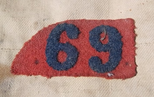 Patte de col 69e RI.jpg