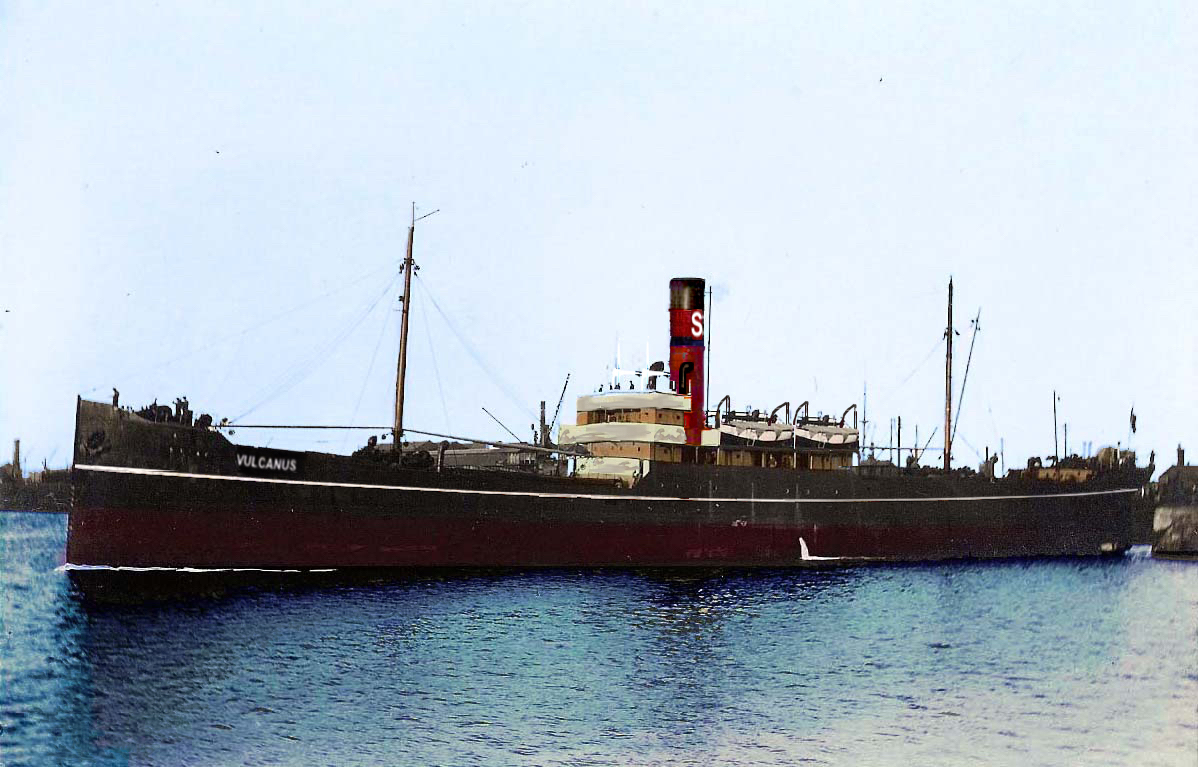 Le Cargo VULCANUS Cie SCHIAFFINO & JOUVET Bougie-Bône-Alger en 1912.jpg