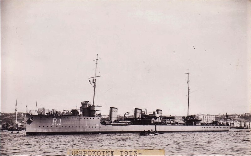 BESPOKOINY 1919 193_001.jpg