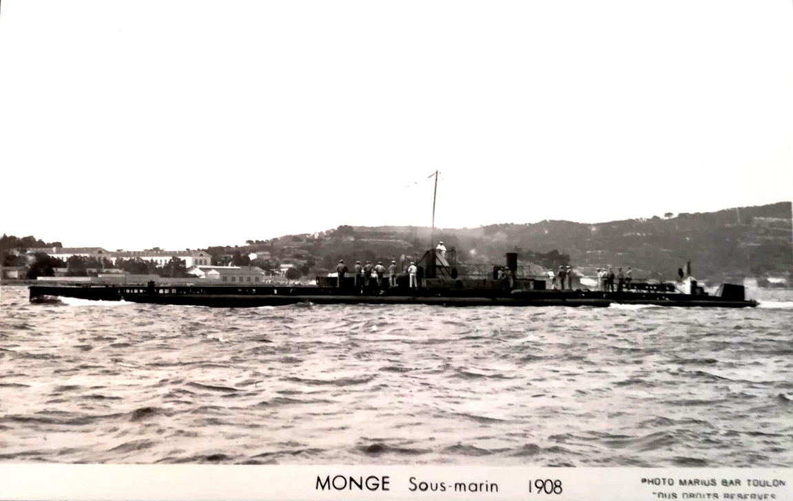 MONGE – Sous-marin de haute mer – II – .jpg