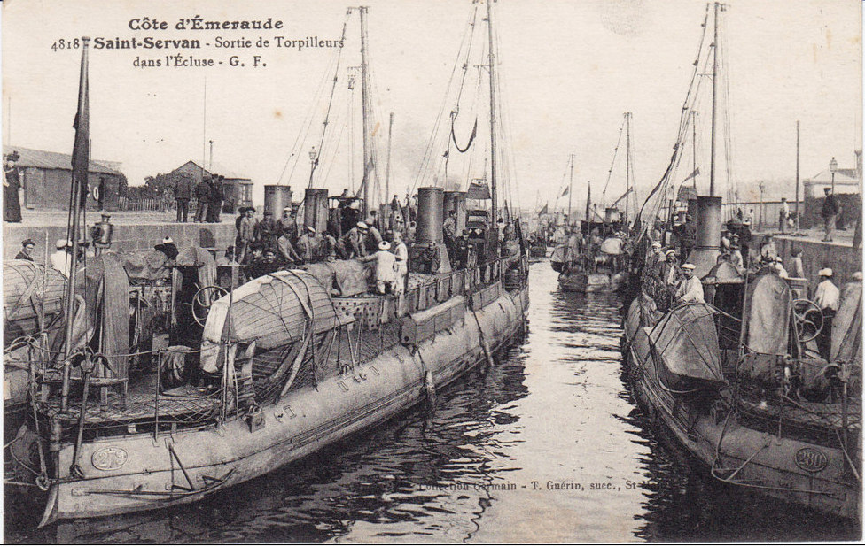 T279 et T280 1913 à st servan.jpg