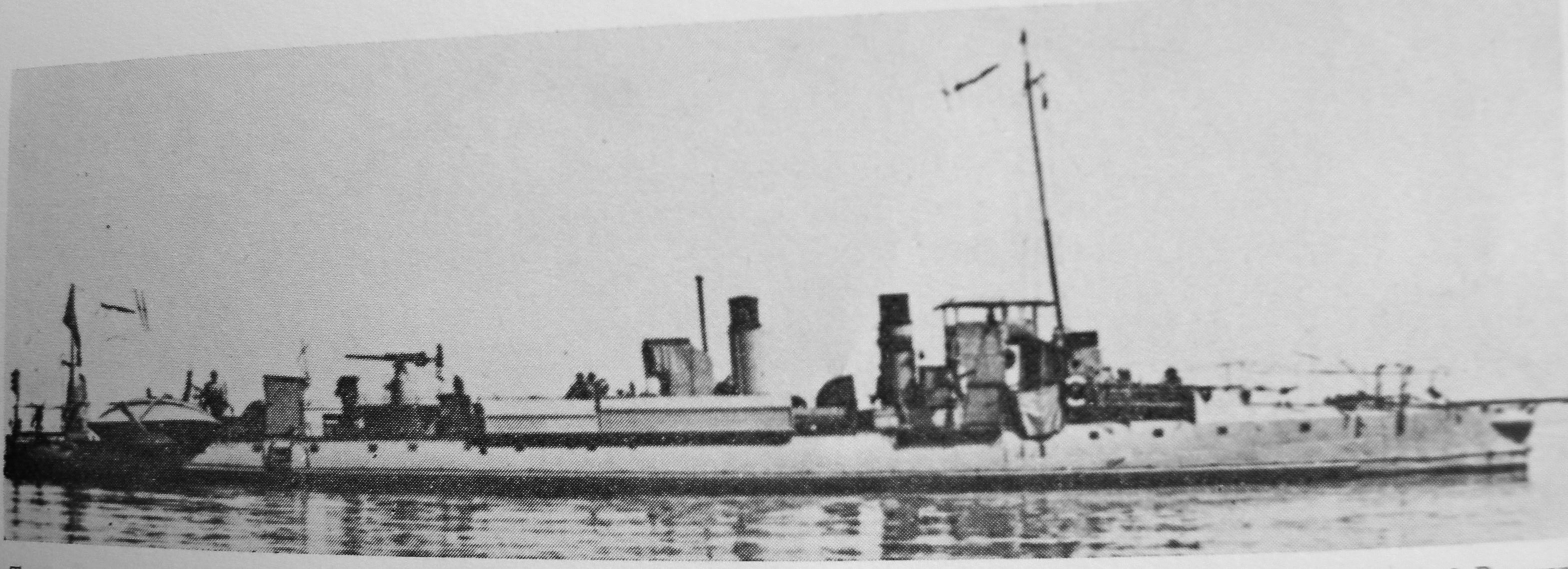T362 1916.jpg