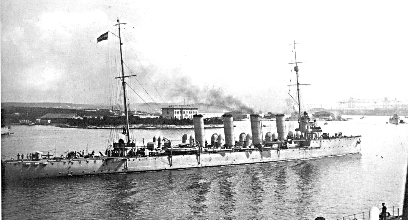 ADMIRAL SPAUN 1917 à helgoland.jpg