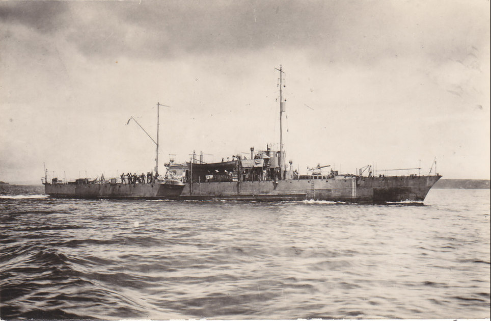IMPATIENTE 1916 7 essais à brest.jpg
