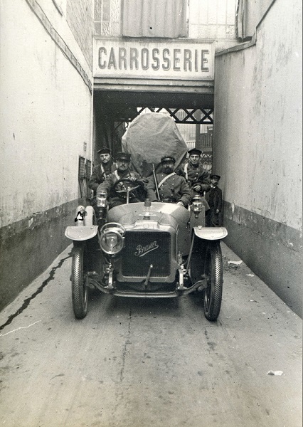 Brasier Auto-projecteur  1914.jpg