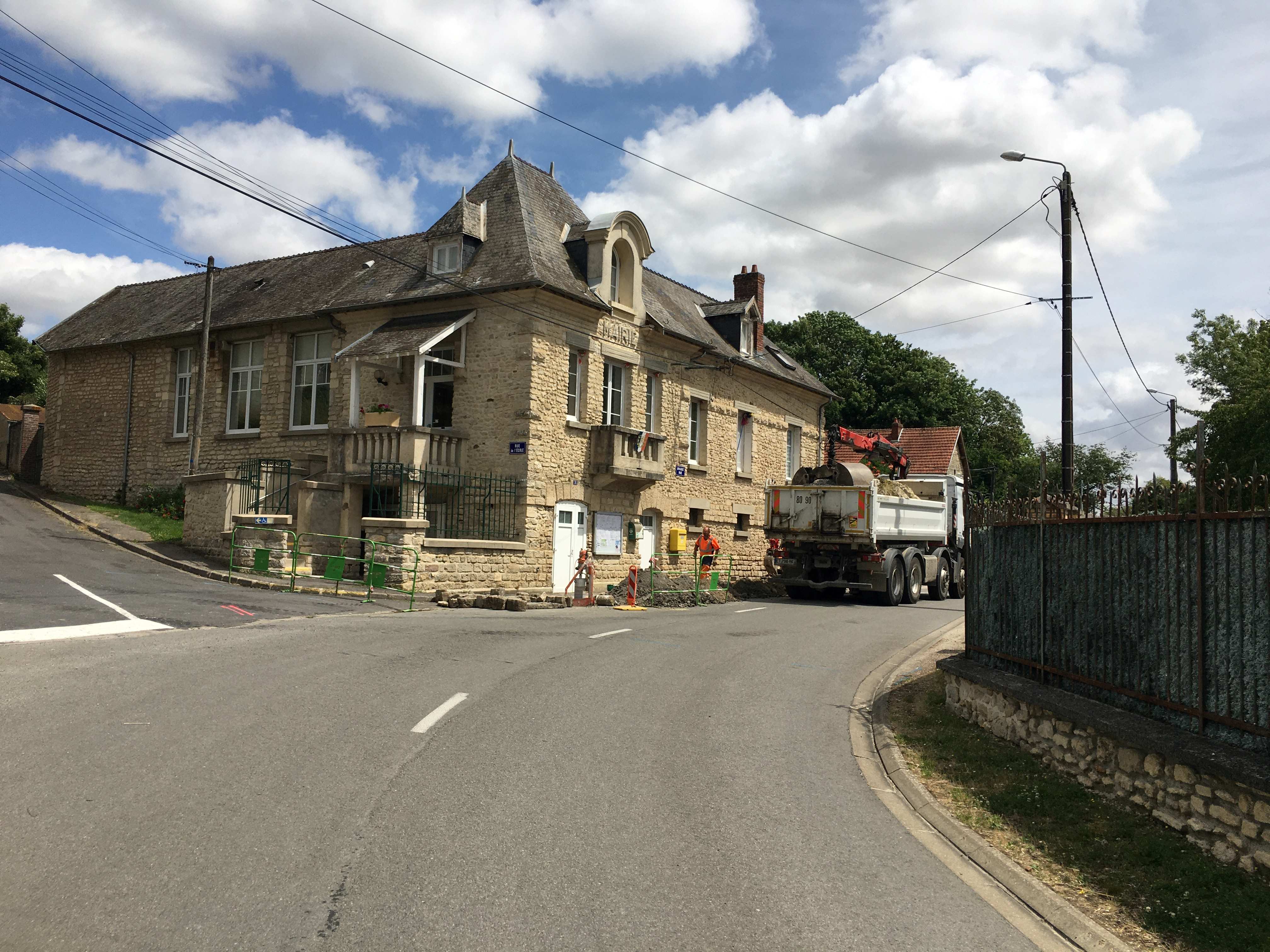 Mairie de Craonnelle.JPG