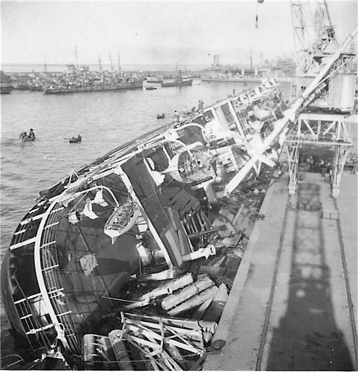 1943 PORTHOS chaviré.jpg