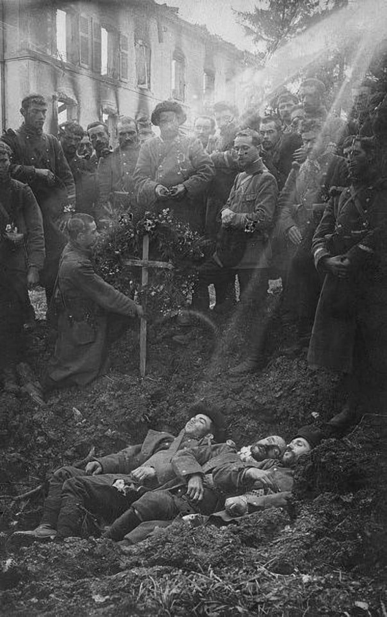 entrerement soldats 157e RI à BOUCONVILLE sept 1914.png