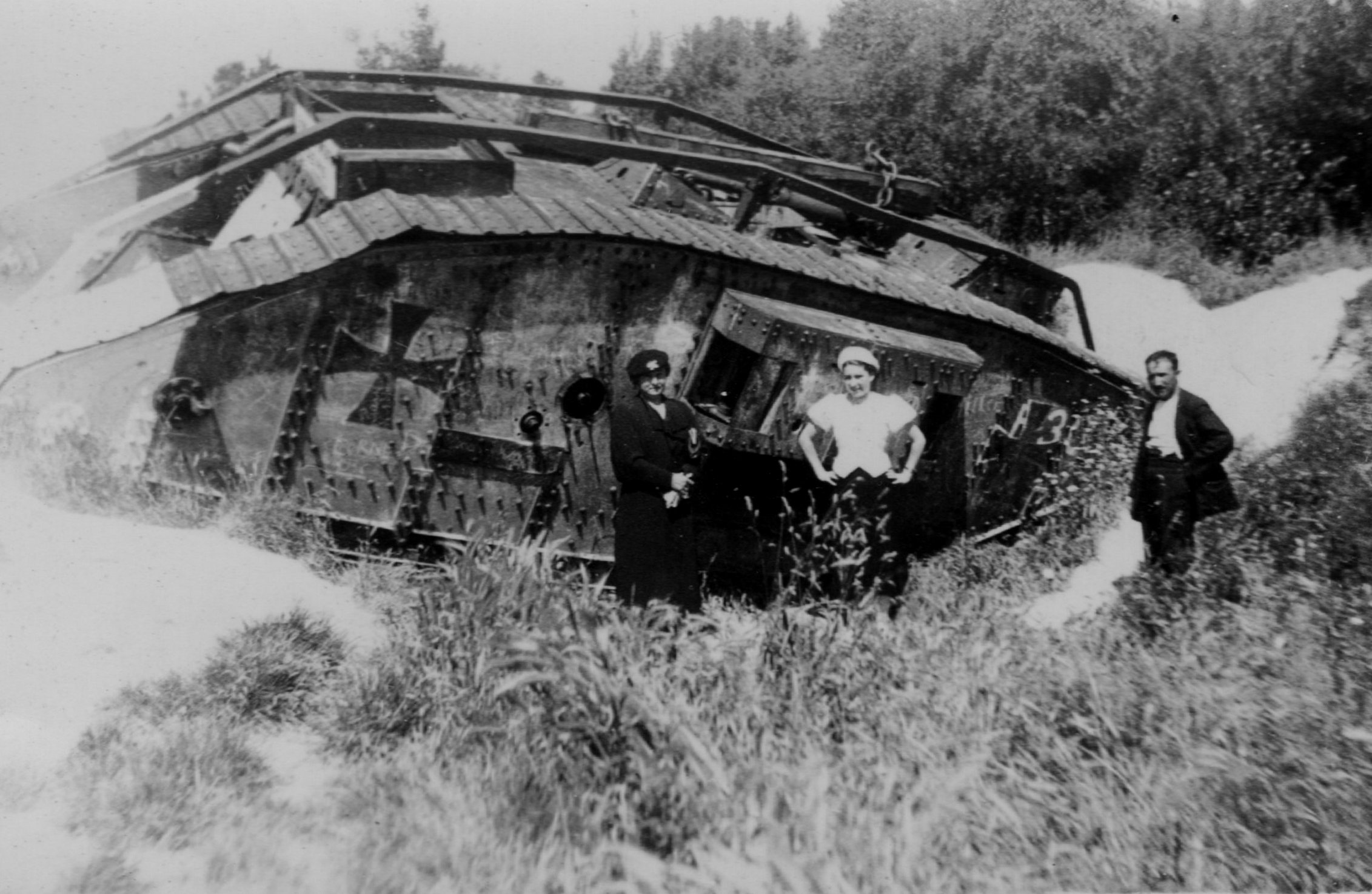 ww1 tank F31 F30.jpg