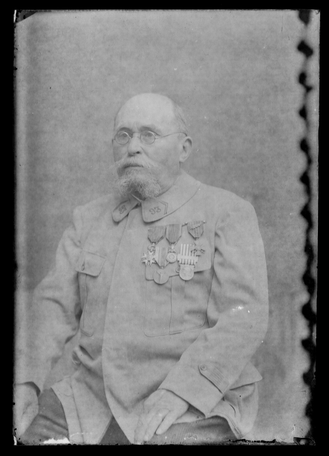 photo ancien combattant médaillé 93e RI