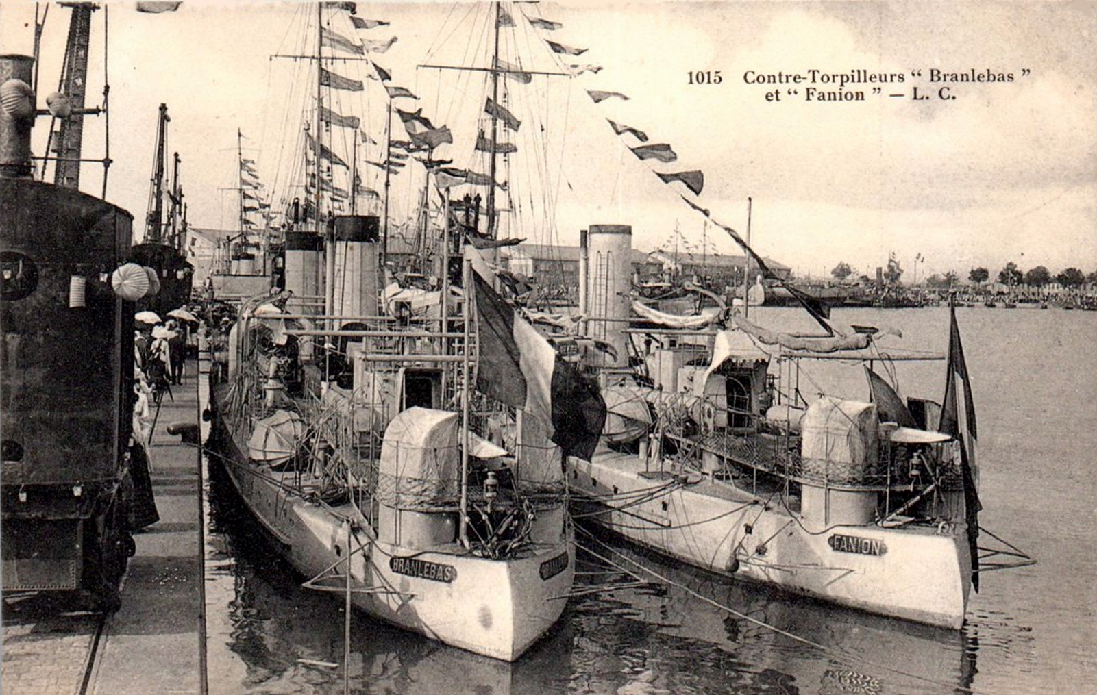 FANION – Torpilleur d’escadre – III – .jpg