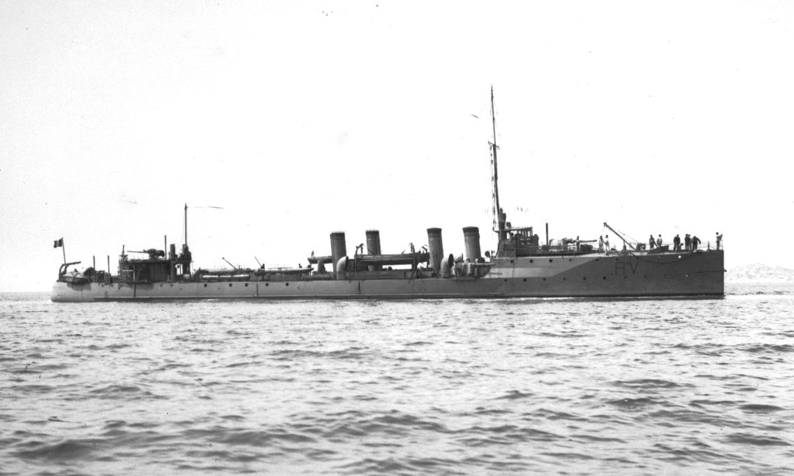 COMMANDANT-RIVIÈRE – Torpilleur d’escadre – B – .jpeg