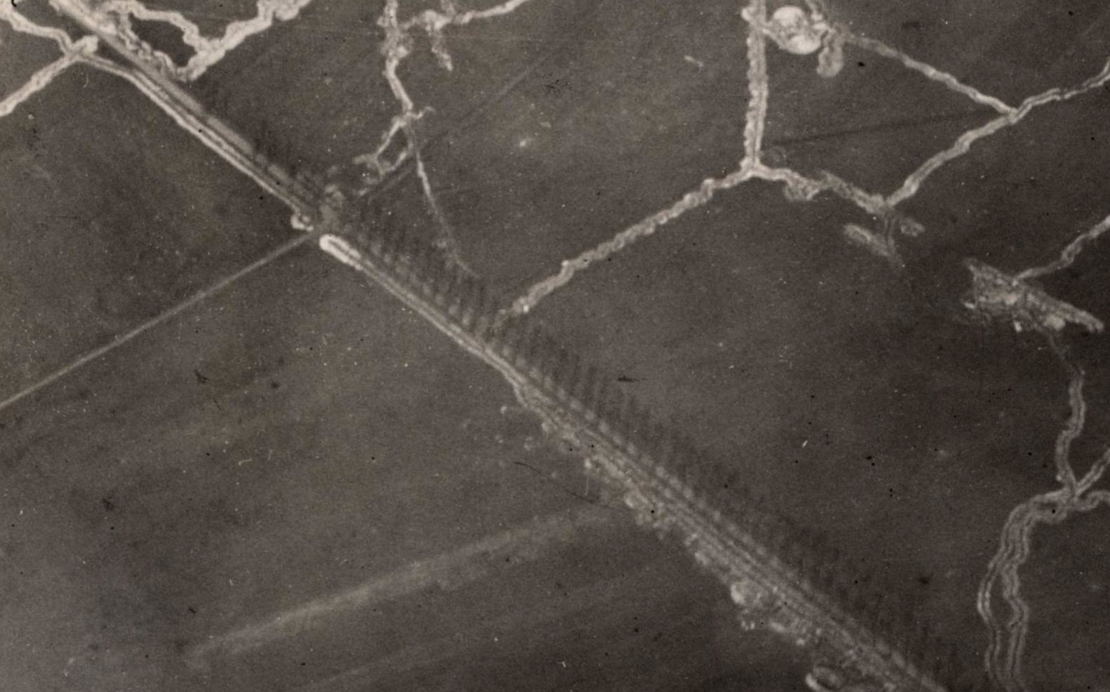 ww1 luxembourg 1915. close up.jpg