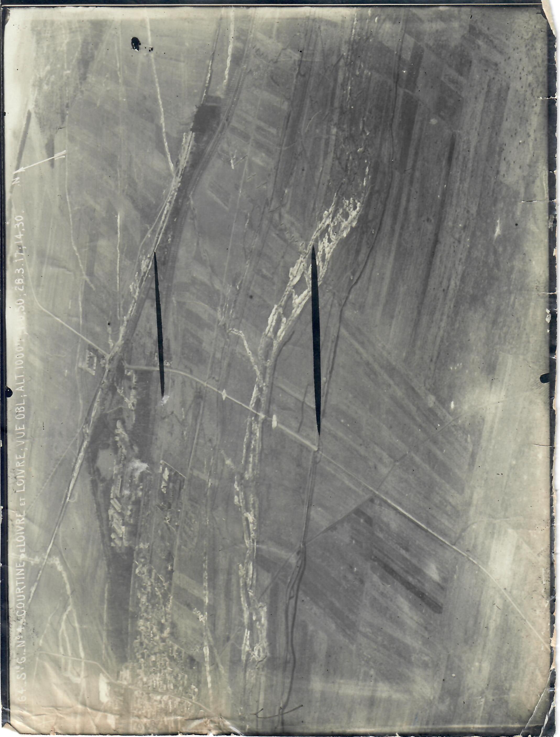 Courtine de LOIVRE et LOIVRE.jpg